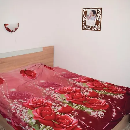 Four-bedroom Holiday In Village Сasa de vacaciones